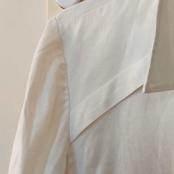 Anne Klein linen 3/4 top - Picture 6 of 10